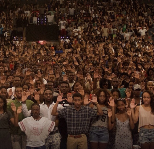 stereoculturesociety:CultureSOUL: #Ferguson Protests - #DontShootTonight: @HowardU proudly stands in