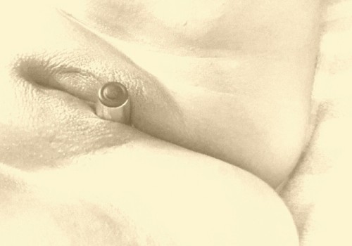 inneedofr:  It’s small yet packs a punch that Silver. It helps even if it’s just a little.Sometimes I leave it off in my cunt and held my panties up while I do my work :) Love it.