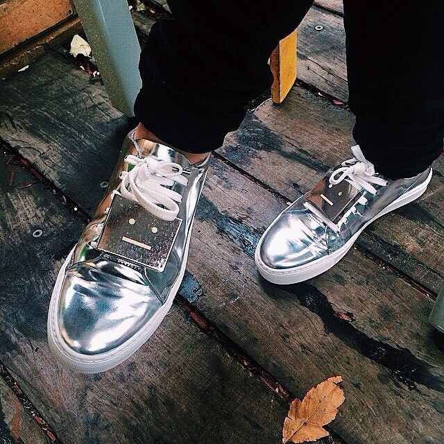 areulivingthelife:  100sss:  happy feet!  I want these so bad 