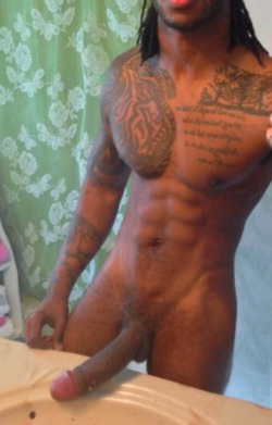 bigo7868:  luvphattazz:  Tha dick is beautiful………….