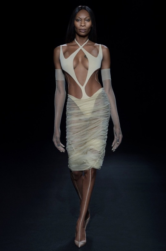 akuawaist:Dominque for Mugler SS21 porn pictures