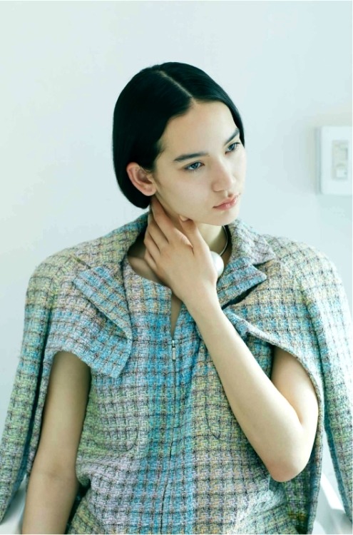 musuheki:Mona Matsuoka  (松岡モナ) for weasteast magazine s/s 2014