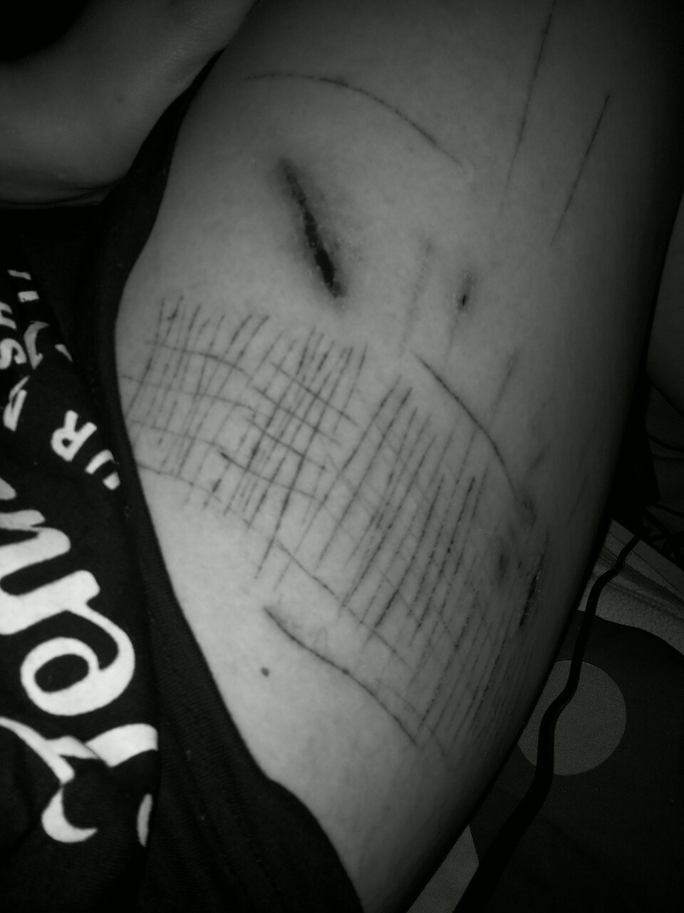 sorry-mylifeisnotperfekt:  My life !