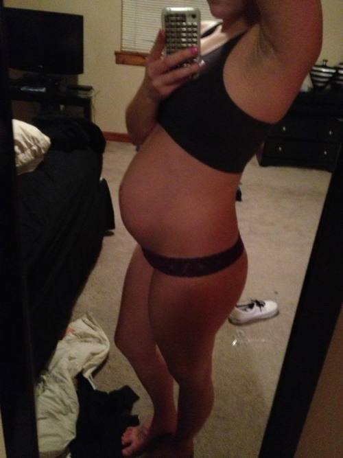 Maternity Nudes