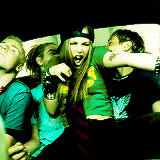 avrillavigine:  Avril Lavigne + Boys 