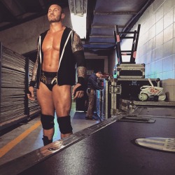 lasskickingwithstyle:  wwe: @RandyOrton is up against #ErickRowan NEXT on #SDLive! #WWE 