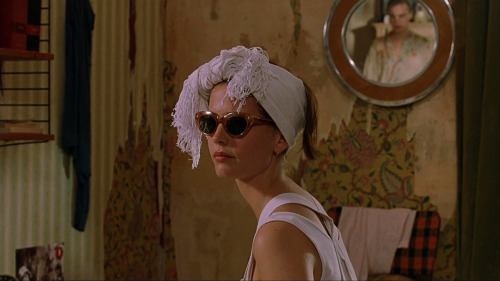 cineasc:The Dreamers (2003) Bernardo Bertolucci  