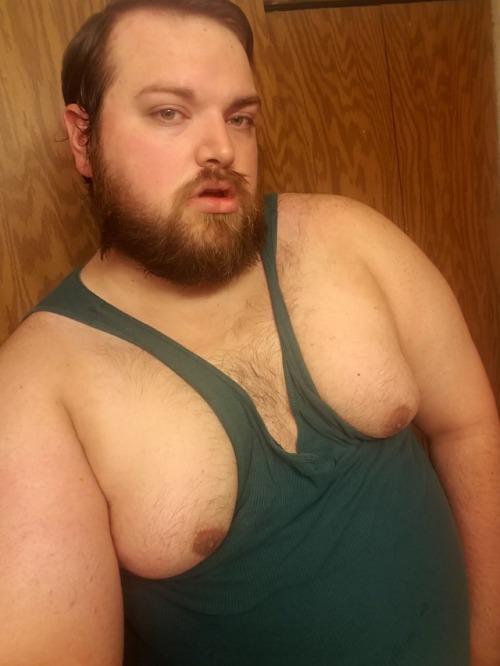 singleinoh89: Piggy tits are out and ready to be sucked.  Mmmmm…yes piggy tits are ready.