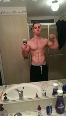 ksufraternitybrother:  JAKEKSU-Frat Guy: Over 95,000 followers and 64,000 posts.Follow me at: ksufraternitybrother.tumblr.com 