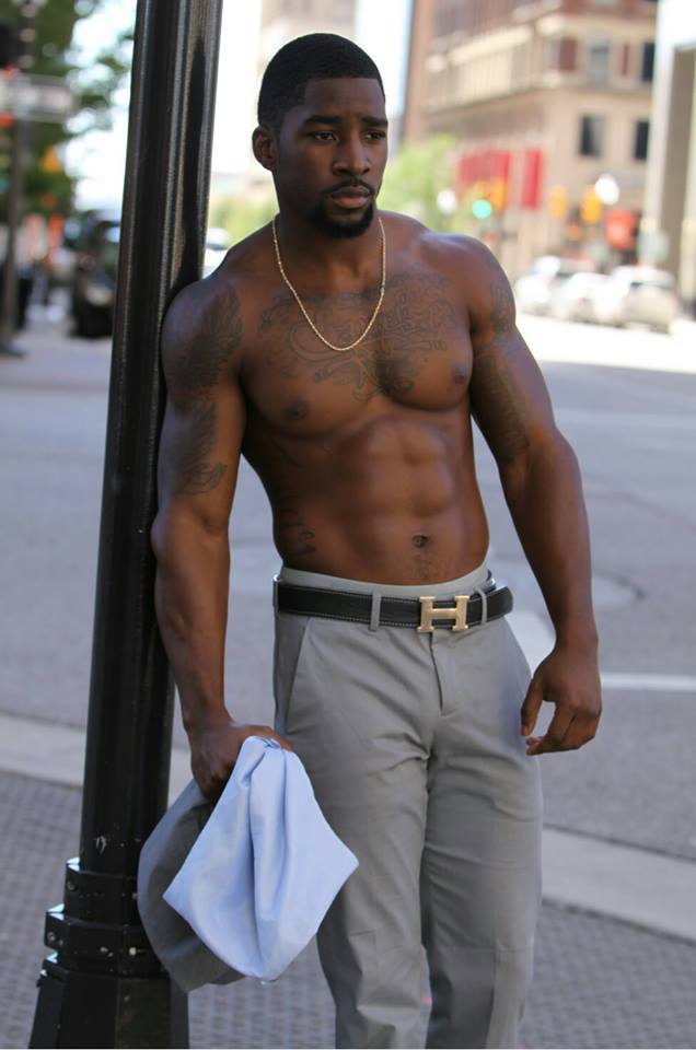 blkbugatti: bxhotsot: