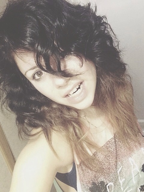 cndyhearts:   tay jardine + ombre 