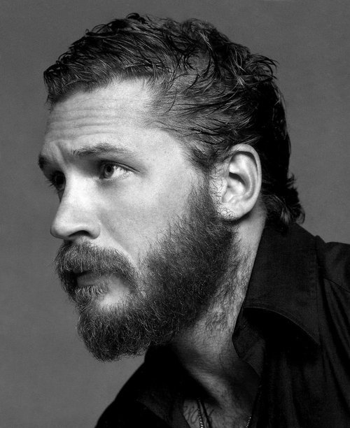 cutest-men-ever:  Tom Hardy  Tom Hardy, melhor Forrest Bondurant que o cinema poderia