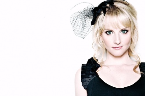 Melissa rauch big bang theory bernadette