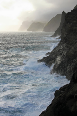 classy-captain:  Vagar Cliffs by Davide Gorlaedited