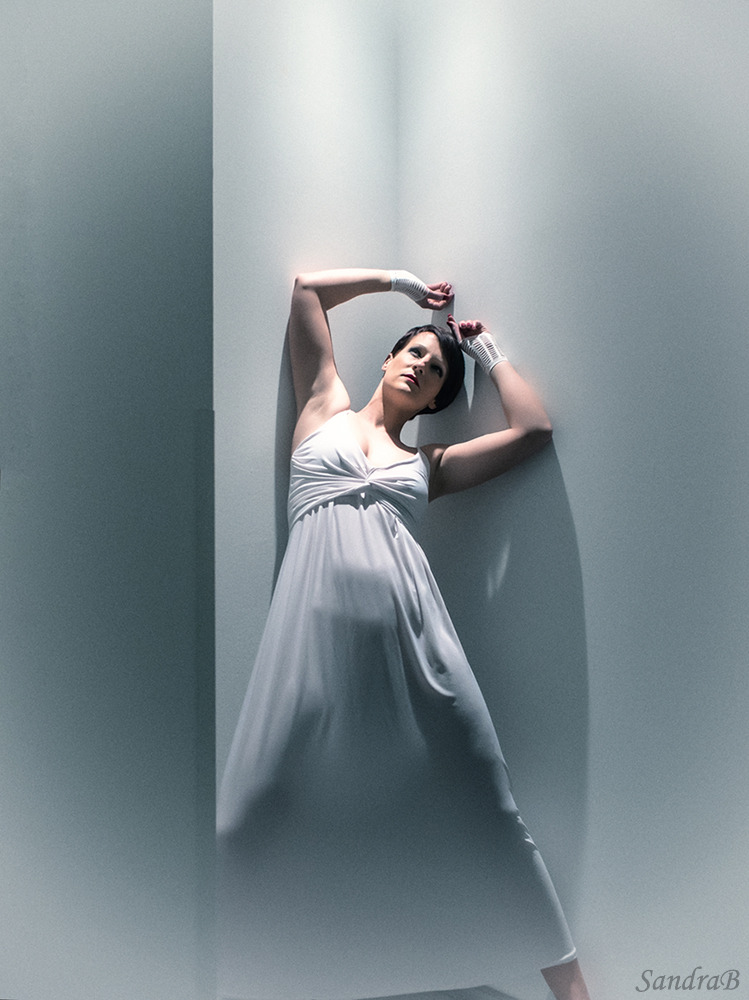 model-sandrab:  ………………Hotelshooting in BERLIN………………model: