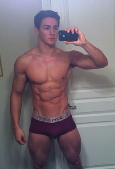 txdominican:  Great body! Perfect, actually.