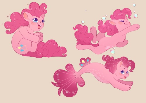 cutepencilcase:Pinkie PieSome warm-up doodles to practice action lines that i ended up liking enough to turn into finished drawings