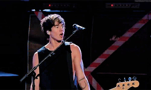 This little shit is turning 20 tomorrow. You stupid yet cute kiwi.
