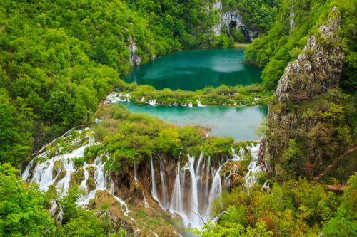 mothernaturenetwork: 12 magnificent views of travertine terraces around the worldTravertine terraces