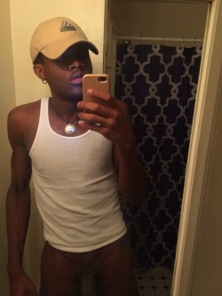 javonnie:  Good Morning Tumblr 😜💦