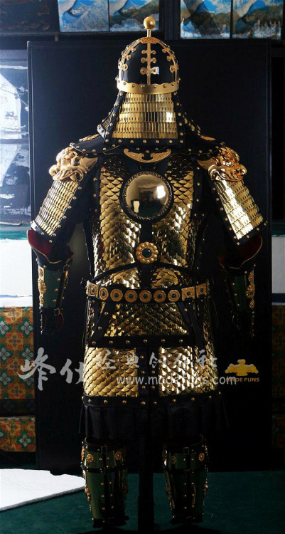 Remaking of Mingguangkai明光铠(famous type of ancient chinese armor) in Tang dynasty according to archa