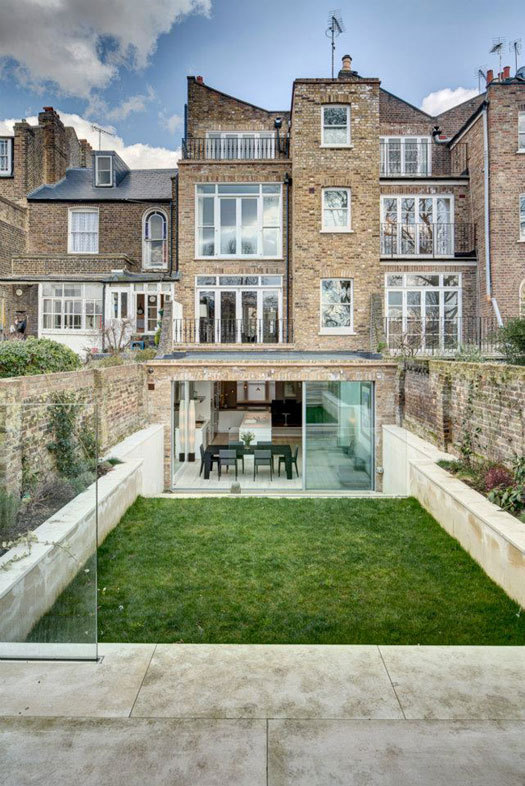 myidealhome:  Ravenscourt road house (via desire to inspire)   