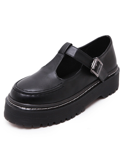 coquettefashion:    T-strap Chunky Platform Buckle Flats