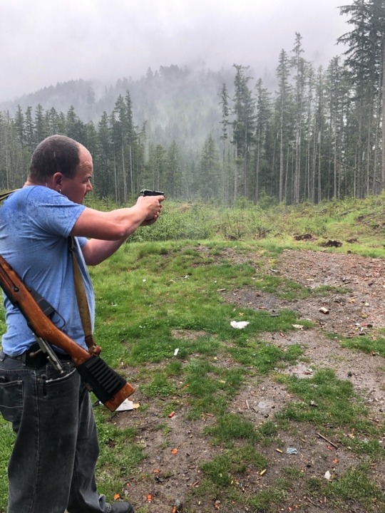 Oh how I love being able to go in and adit Live Photo’s and pic which part to use as the key photo, made it so I could capture the flame bursts coming off the Mosin 😏👌🏼. We took a few of the toys out to blow off some steam and have aroma therapy