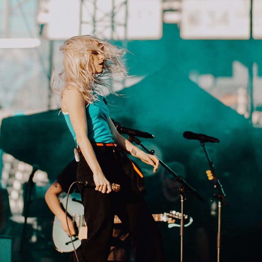 hayleywpictures:    May 20th 2017 - Carson,CA  (KROQ’s Weenie Roast)Credit: Guadalupe
