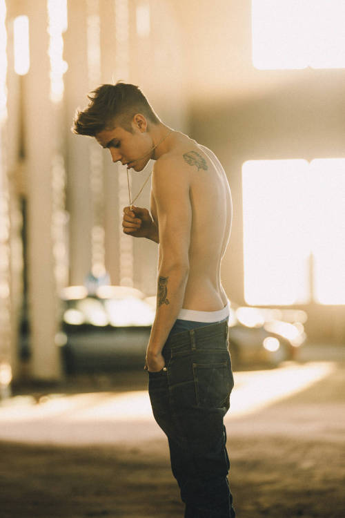 Justin bieber butt