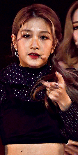 Seoyeon + Love Bomb Era For @doyeons