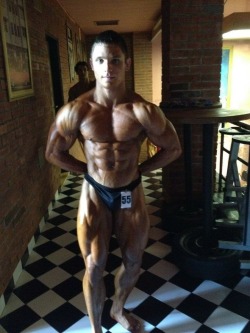 Muscle Men and Strength