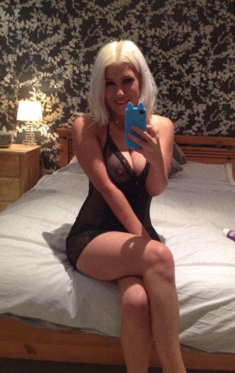 amatorer:  bi-scottish-quine: Lu. London. adult photos