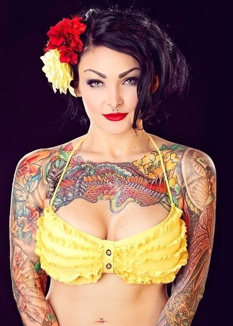 rowshark:   Alyssa Anne