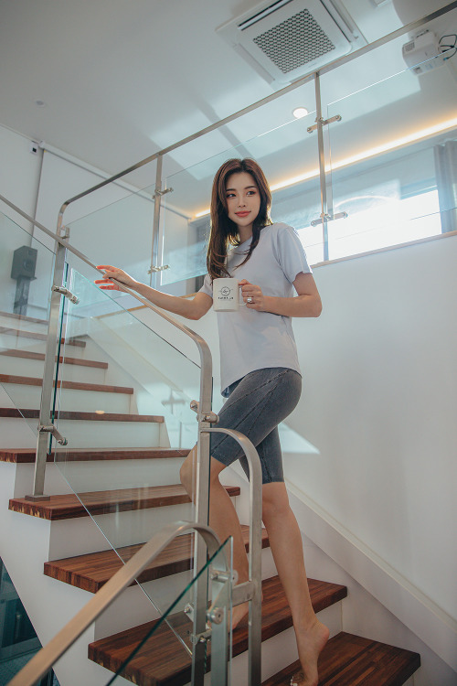 korean-dreams-girls:  Park Da Hyun - June 16, 2020 2nd Set   