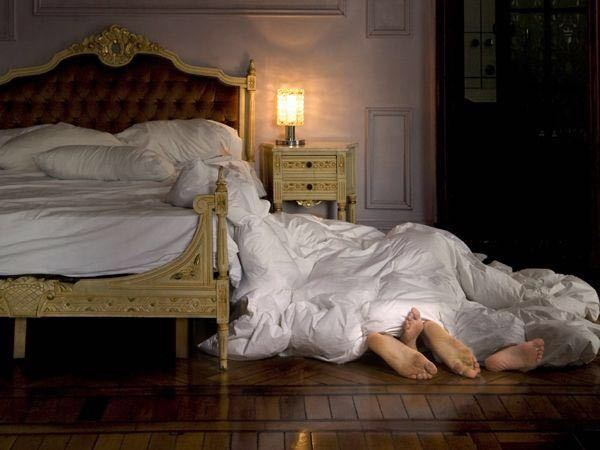 30daysofsmut:  Sex·haust·ed adj. | SEHKS-ZAW-STID 1. being so into your husband