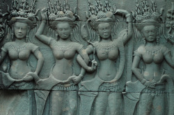 Sculpture of a topless Cambodian woman, by Lance