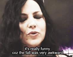 denying-the-truth:  Amy Lee talks about her falling on stage *CUTENESS* 