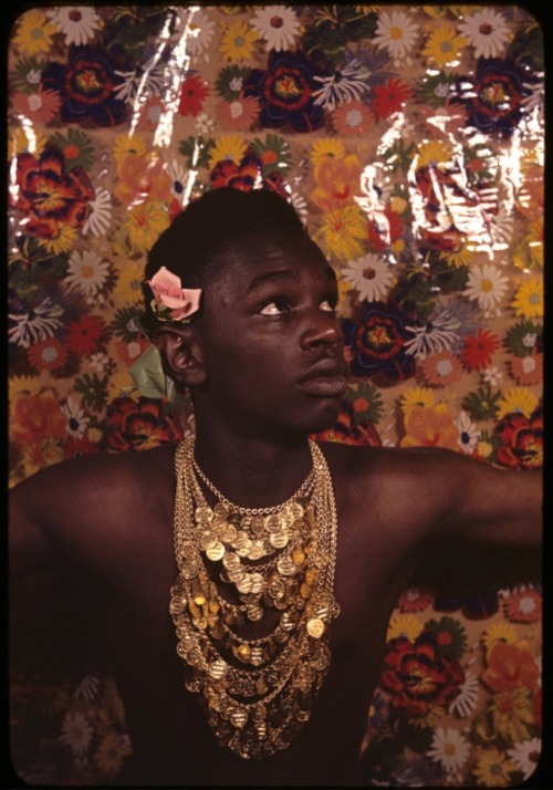 mrlifeisrich:Dancer Alan Juante Jergerhadutha Meadows, by Carl Van Vechten, 1940