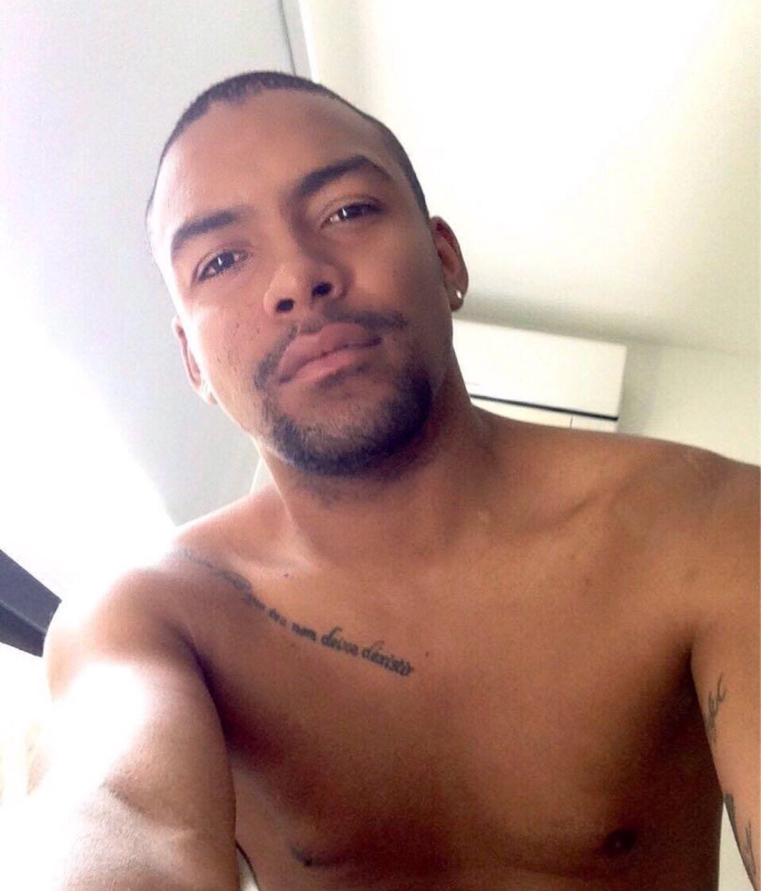 donatoxxx:  Colombian Latin Top