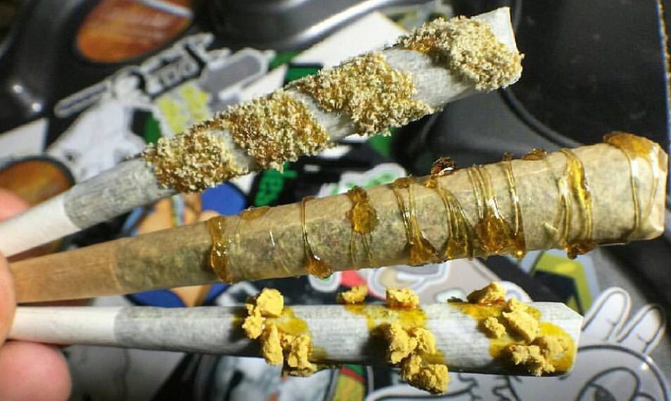 weedporndaily:  If you could only smoke one, which one would it be? 💰 @karl_kronic