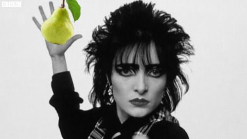 For her birthday, Siouxsie Sioux got a pear. She was very...