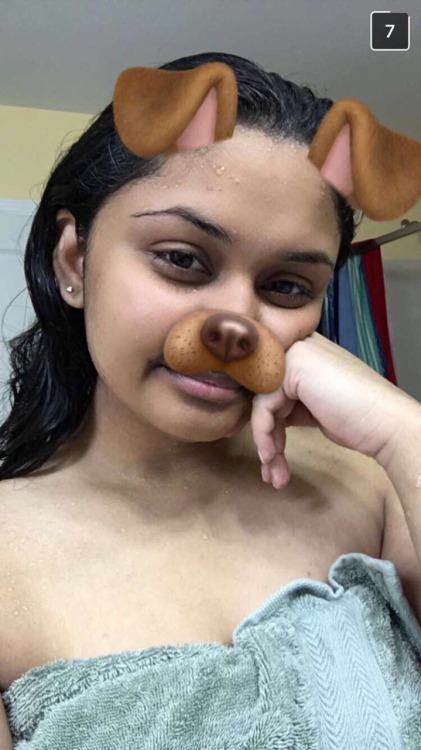 browngirl:i am a pro at shower selfies