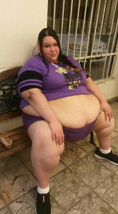 garyplv:  √   Wow! I’d love to have her at my home for X-MAS
