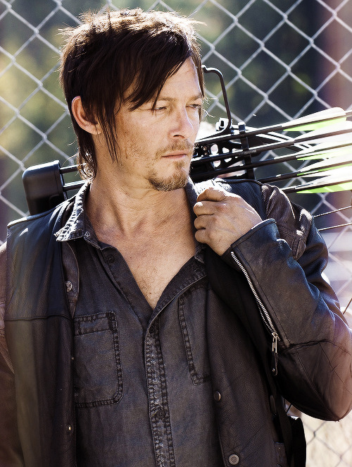 laeternal: “Daryl is this guy who needs a hug, but if you try to hug him, he’ll try to stab you. He doesn’t want to talk about his feelings, but you can tell there’s a lot of feelings bottled up.” — Norman Reedus