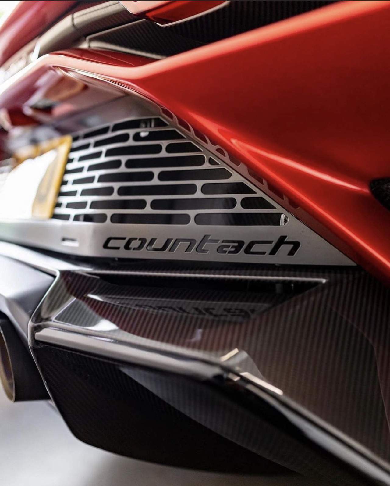XXX mccliningray26-blog:Lamborghini Countach photo