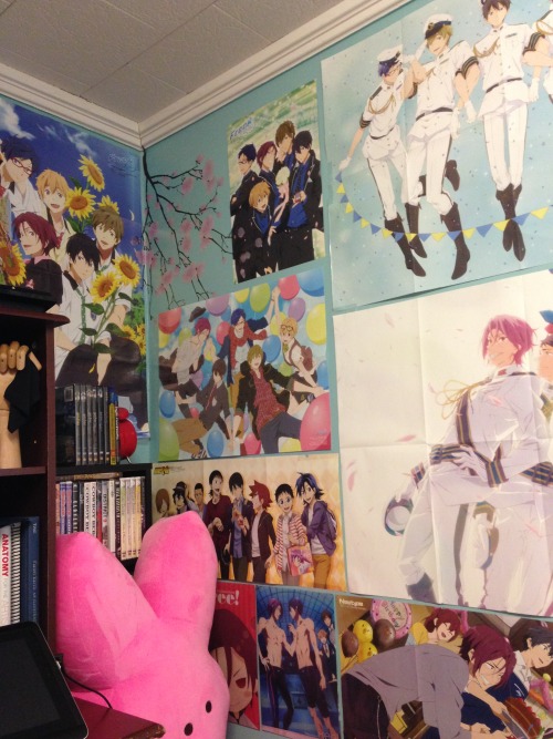 matsuoka-lin:sexuallyfrustratedshark:Room update 2015…I need to clean my dry erase board and pull ou