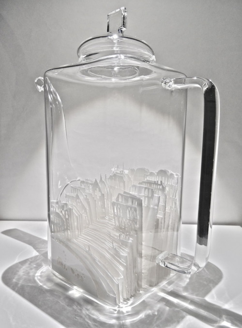 culturenlifestyle: Miniature Cities Built Inside Glass Vessels New York based Japanese artist Ayumi 
