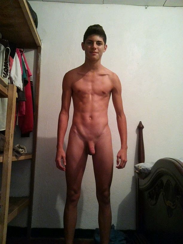 penesricosii:  Un fan nos envio estas fotos a nuestro correo pns_13@hotmail.com 