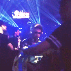 craicthatniall:  slow dancing with a little girl at iHeartRadio x 